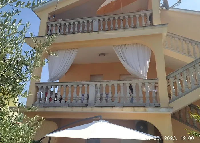 Sara Apartamento Novi Vinodolski