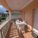 Apartament Sara